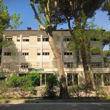 Hotel Millepini Marina Romea Bagian luar foto