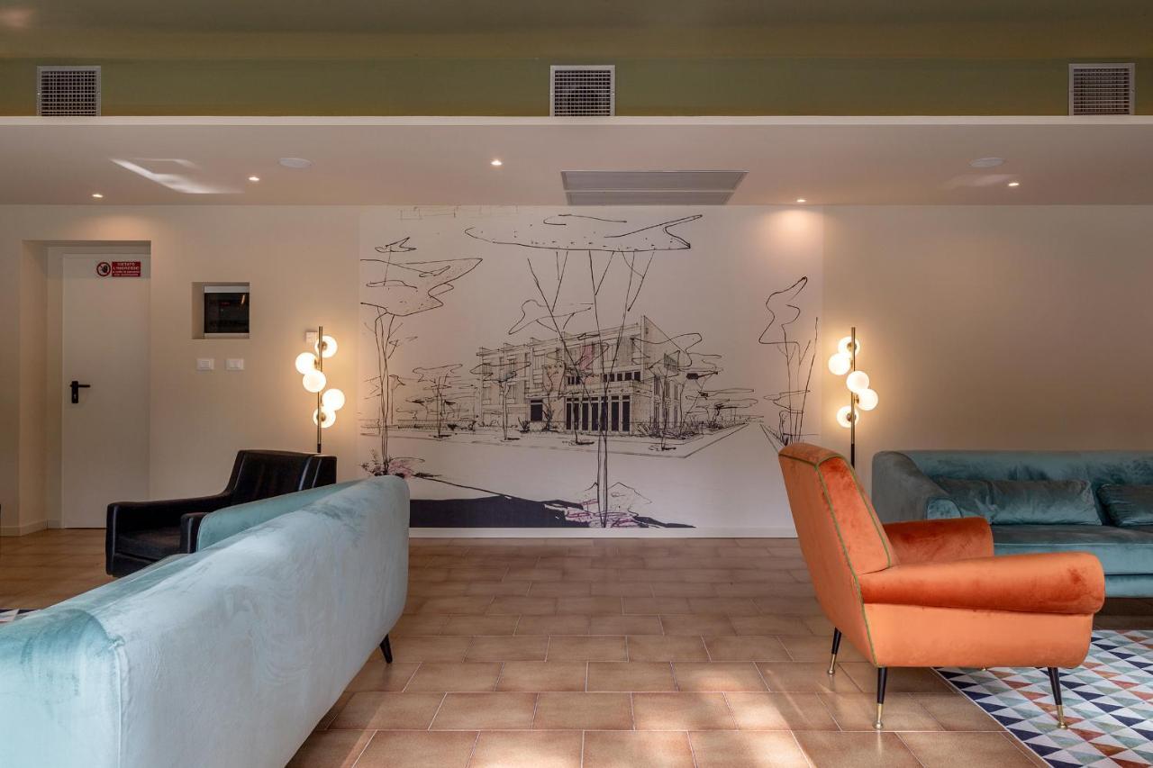 Hotel Millepini Marina Romea Bagian luar foto